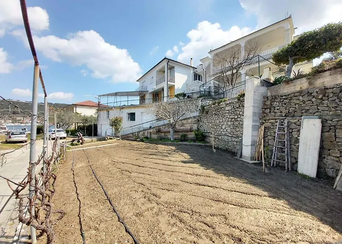 Apartment In Supetar - Insel Brac 42678 Supetarska Draga