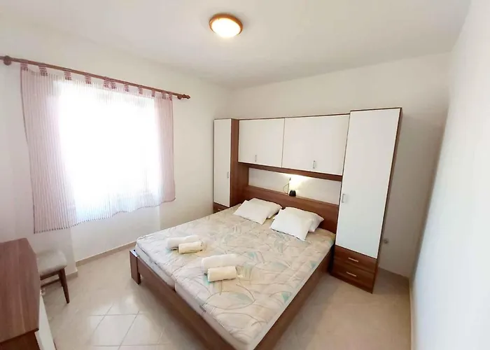 Apartment In Supetar - Insel Brac 42678